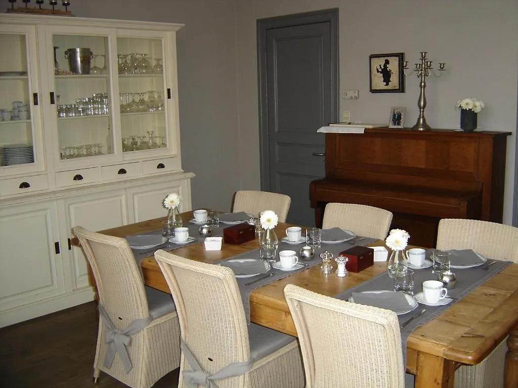 B&B Villa Des Raisins Bruges 3*,