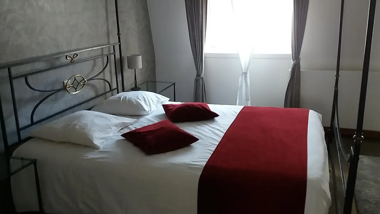 *** Bed and breakfast B&B Villa Des Raisins Brujas Bélgica